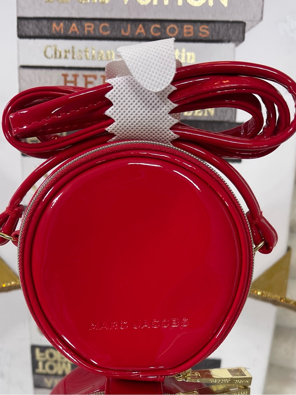 Marc Jacobs Cosmetic/Fragrance Mini Round Canteen Crossbody Bag